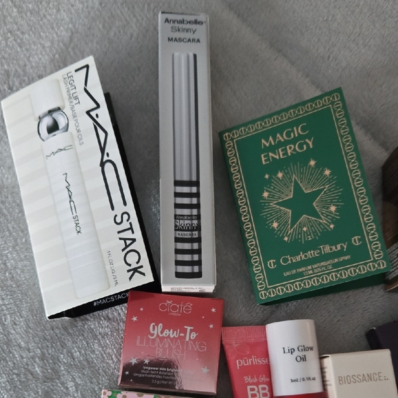 Mini Sample Bundle - Picture 3 of 7